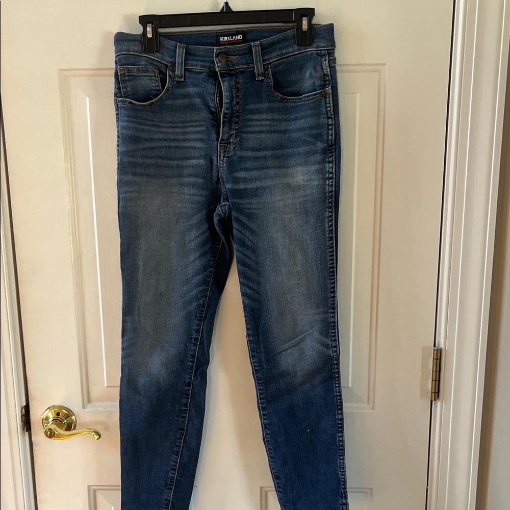 Kirkland Signature Women's Dark Blue Skinny Jeans